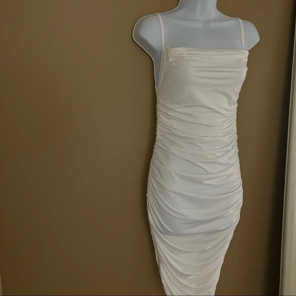 Women’s white ruched dress - Picture 3 of 4